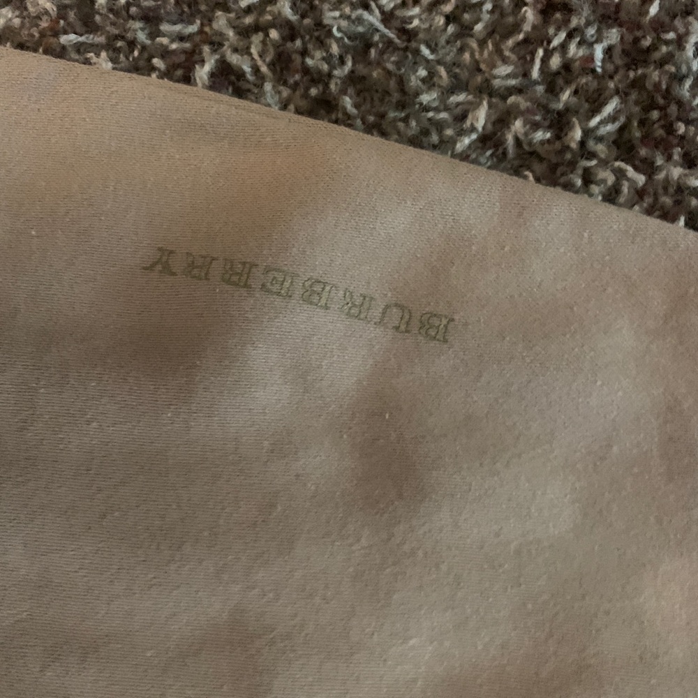 Burberry dust bag